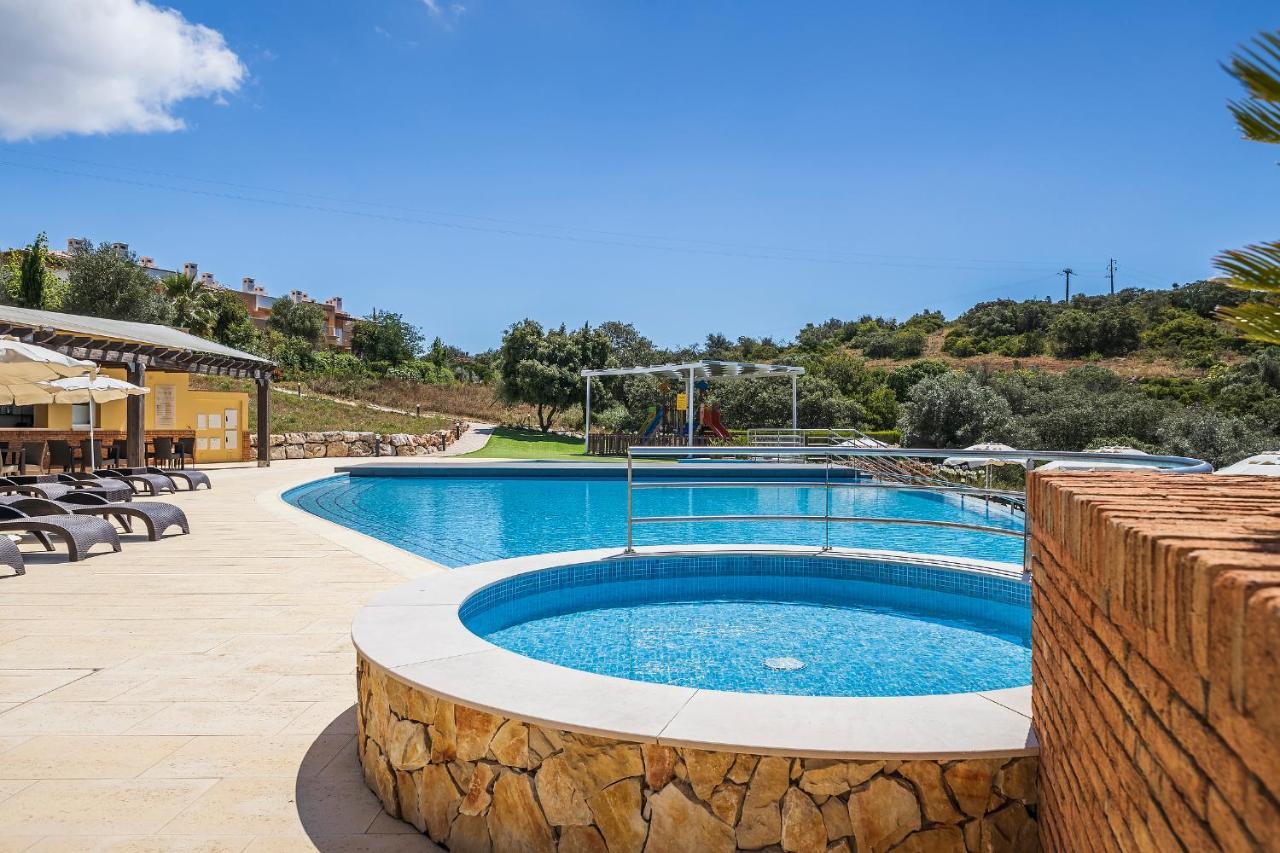 Vale Da Ribeira Residences Saragocal Bagian luar foto