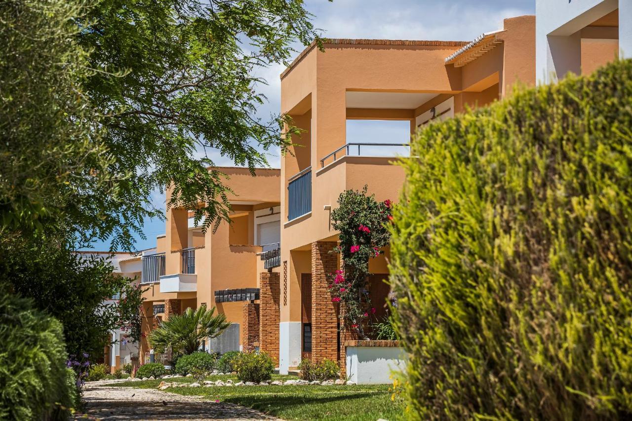 Vale Da Ribeira Residences Saragocal Bagian luar foto
