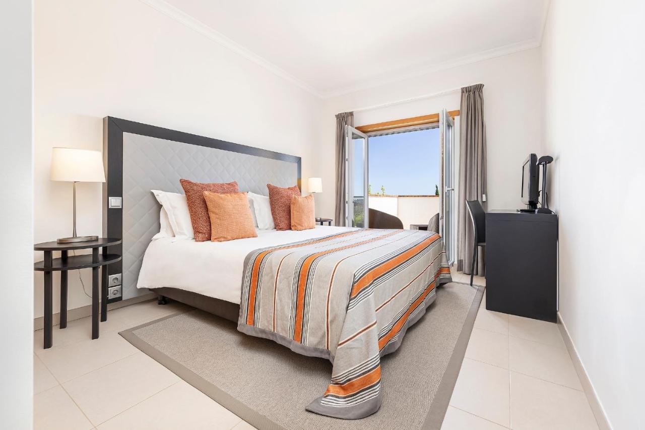 Vale Da Ribeira Residences Saragocal Bagian luar foto